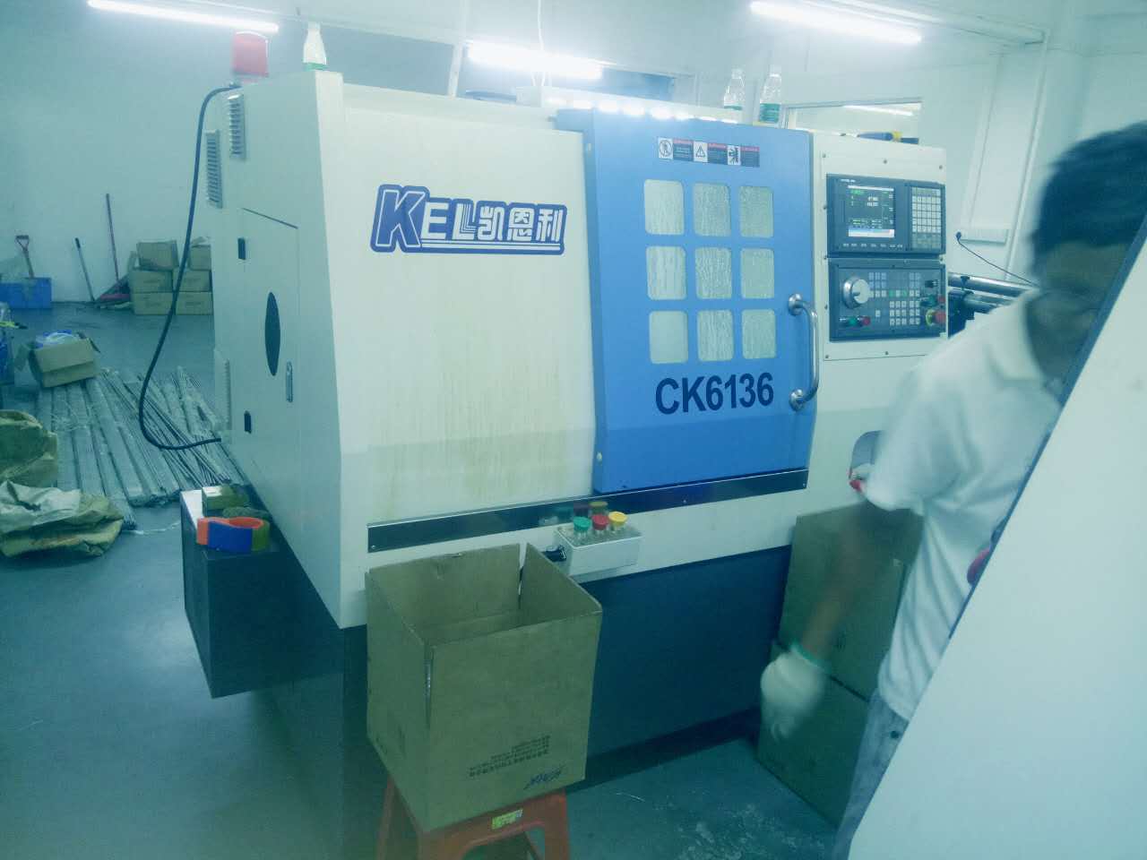 凱恩（ēn）利機（jī）床 CKX6136C (36標準（zhǔn）排刀機）∠45斜（xié）床身高配置數控車床（chuáng）。